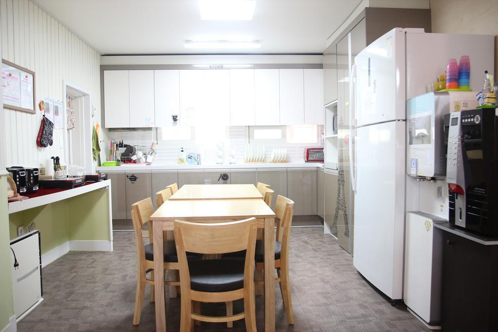 Guesthouse 710 In Haeundae Puszan Kültér fotó